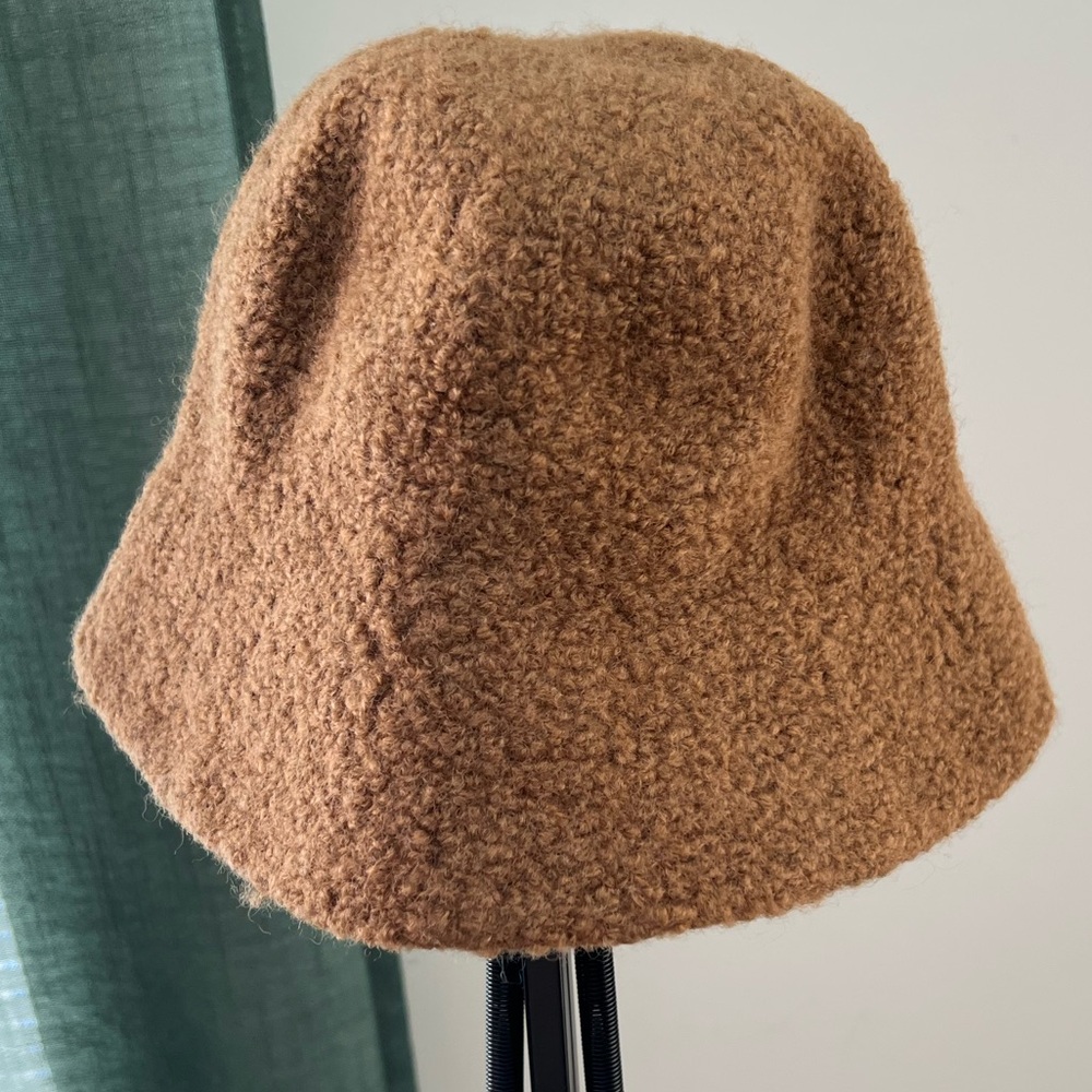 Teddy Fuzzy Brown Bucket Hat